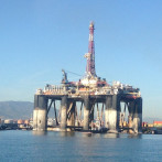 Precio del petróleo disminuye un 9,2 % tras ampliación de plazo de Trump a Irán