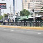 Amplio despliegue policial en desalojo de Teleofertas en la Máximo Gómez con 27 de Febrero