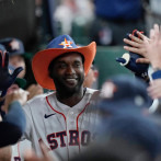 Yordan Álvarez conecta un jonrón y Spencer Arrighetti poncha a 10