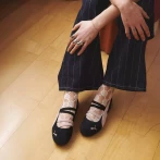 La delicadeza y funcionalidad: Zapatillas deportivas de bailarina