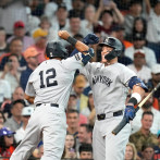 Wells pega jonrón y guía a los Yankees a octava victoria seguida