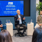 Abinader participa en encuentro con estudiantes dominicanos de Universidad Internacional de Florida