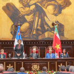 Presidenta de Surinam aboga por diálogo fuerte con RD