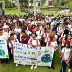 Jardín Botánico: Más de 1,000 estudiantes caminan por un ambiente sano