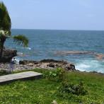 Rasgos de sargazo comienzan a observarse en aguas del Malecón de Santo Domingo