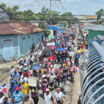 Miles de personas marchan en Barahona en defensa del medioambiente y por obras para el suroeste