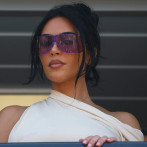 Kim Kardashian intenta hablar español y sorprende con un dominicanismo: “Klk manita”