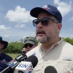 Haitianos intensifican la extracción de arena en un costado del Masacre