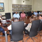 Ministro advierte que Agricultura solo pagará a contratistas que cumplan sus contratos