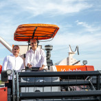 Abinader pide agricultores tecnificarse para eliminar mano de obra extranjera