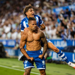 Mariano Díaz conduce Alavés a un triunfo 3-0 sobre Getafe