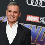 Iger se queda con casi el 83% de Lakers tras comprar por ciento de la familia Buss