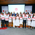 INTEC entrega becas a 22 jóvenes sobresalientes