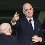 Rivales de Infantino piden pagos de 10 millones a federaciones tras el Mundial