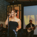 Cantante Valentina firma nuevo acuerdo con Platoon