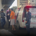 Una mujer muere tras ser impactada por autobús escolar en Santiago