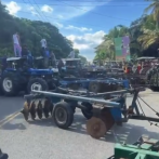 Productores denuncian “secuestro”; son detenidos durante protesta por deuda de RD$550 millones en San Juan