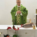 El papa León XIV hace su primera aparición tras la cirugía