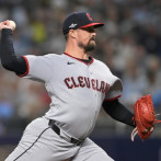 Guardianes abrirán con Armstrong y los Rays con Martinez en el Juego 4