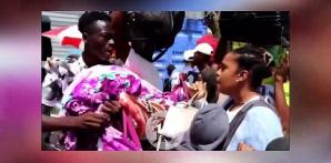 Decenas de haitianos continúan regresando a su país por la frontera de Elías Piña