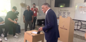 Candidato presidencial Miguel Vargas ejerce su derecho al voto
