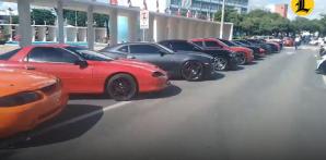 Gran asistencia en exhibición de carros en La Bolita del Mundo con vehículos de todo tipo