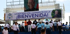 En fotos: Así fue la ordenación de Monseñor Manuel Ruiz en la nueva Diócesis Stella Maris