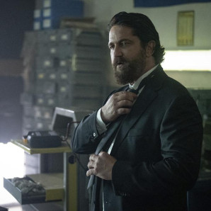 Esta imagen difundida por Lionsgate muestra a Gerard Butler en una escena de "Den of Thieves 2: Pantera"