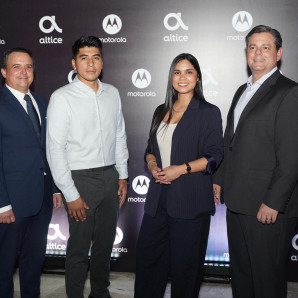 Gewar Terrero, Moisés Luna, Pamela Gaillour y Roberto Agostini