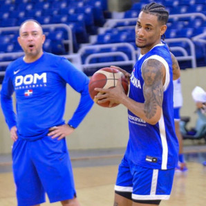 Víctor Liz, capitán de la selección nacional de baloncesto.