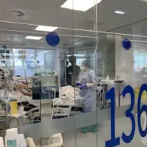 La Nueva Estructura Y Equipamiento Tecnológico De La Nueva Uci Del Hospital Clínico De Málaga Facilita La Recuperación De Los Pacientes Ingresados