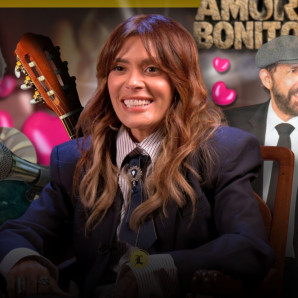 La cantautora puertorriqueña, que se presentará el 30 de mayo en el Estadio Quisqueya, relata cómo fue su acercamiento a Juan Luis Guerra para la grabación “Amor bonito”, incluido en su álbum “Puerta abierta”

https://listindiario.com/entretenimiento/musica/20260409/kany-garcia-explica-acercamiento-juan-luis-colaboraciones-joseadora_901045.html

Más noticias en https://listindiario.com/entretenimiento

Suscríbete al canal  https://www.youtube.com/@EntretenimientoLD?sub_confirmation=1

Síguenos
Twitter  https://twitter.com/ListinDiario 

Facebook  https://www.facebook.com/listindiario 

Instagram https://www.instagram.com/listindiario/