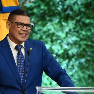 El destacado periodista Ricardo Nieves.