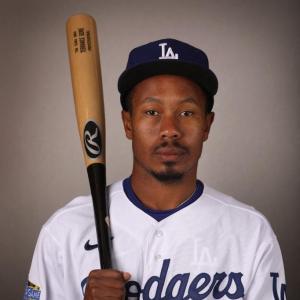Terrance Gore #27 de los Dodgers de Los Ángeles posa para un retrato durante el día de prensa de la MLB en Camelback Ranch el 20 de febrero de 2020 en Glendale, Arizona.