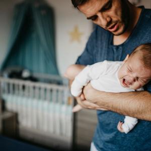 El Gobierno dispuso que en las entidades estatales se den siete días de licencia por paternidad. ISTOCK