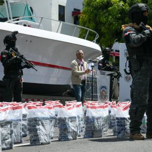 La DNCD anunció este sábado la incautación de 993 paquetes de una sustancia que se presume es cocaína