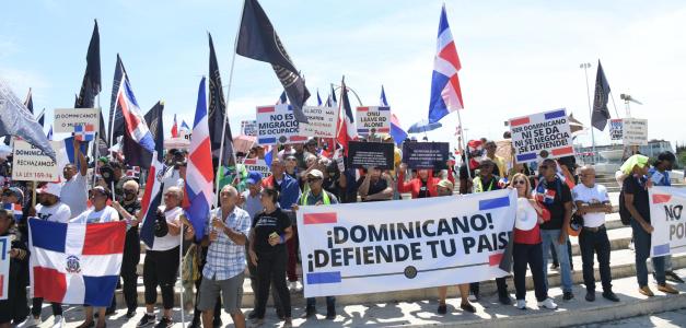 Protesta contra migración ilegal haitiana