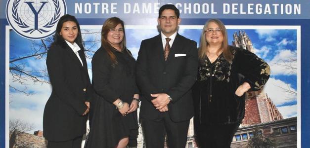 Elena Peynado, Grace Gómez de Herrera, Gabriel Ruiz-Alma y María Lorraine de Ruiz-Alma.