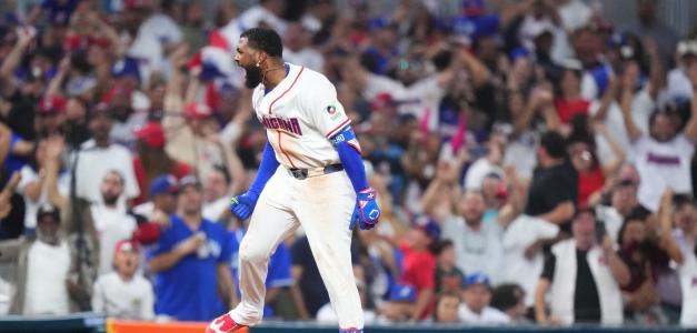 Junior Caminero reacciona luego de conectar un cuadrangular que puso arriba a dominicana en el marcador sobre Nicaragua en la sexta entrada.