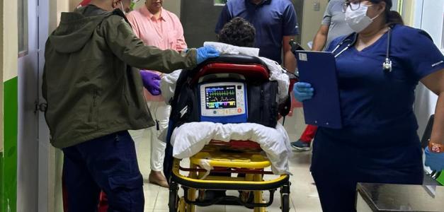 Trasladan al Hospital de Boston a menor de 15 años afectado en el incendio de Salcedo