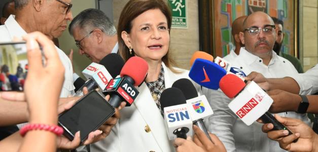 La vicepresidenta Raquel Peña