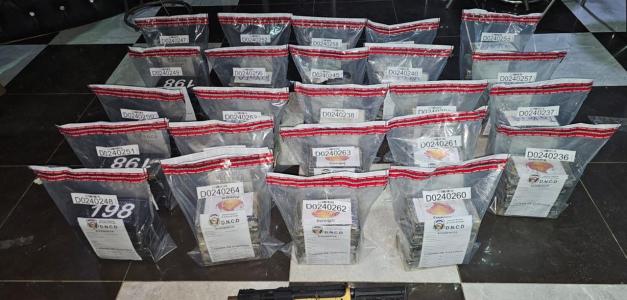 Fue ocupado un cargamento de 643 paquetes de una sustancia que se presume cocaína en la provincia La Altagracia.