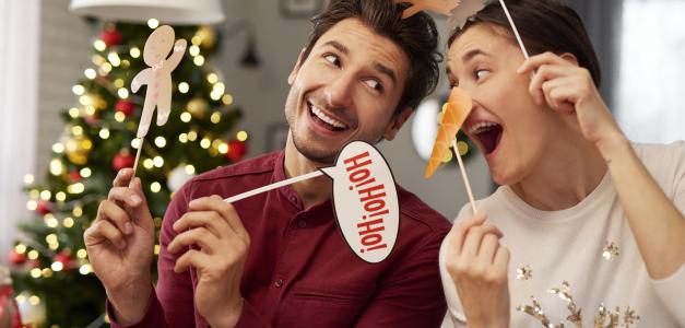 El sentido del humor y las risas ayudan a liberar la tensión acumulada y fortalece los vínculos familiares y sociales.