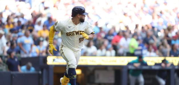 Gary Sánchez conecta un doblete clave en la victoria de los Cerveceros sobre los Marineros