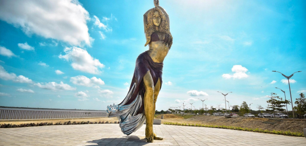 Nidia Ripoll, madre de Shakira, mostró su emoción por la develación de la estatua