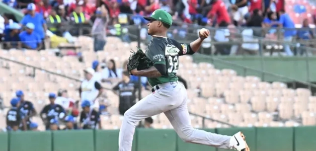 Luis Moreno dominó la ofensiva azul.
