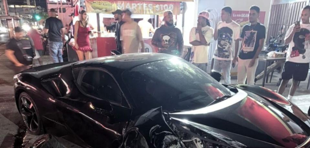 Vehículo donde se desplazaba el artista urbano El Alfa