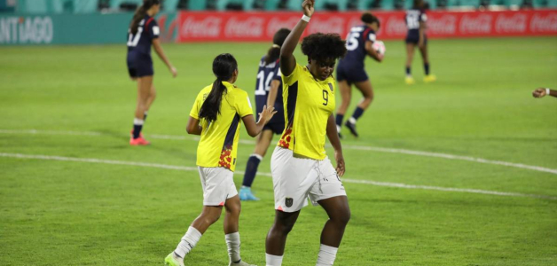 Jaslym Valverde celebra el segundo gol logrado ante el onceno dominicano en el Mundial femenino.