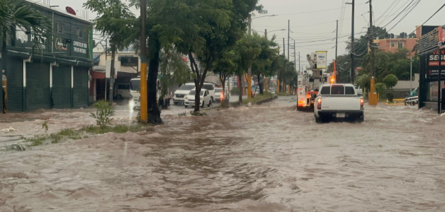Avenida Charles de Gaulle, tormenta Melissa