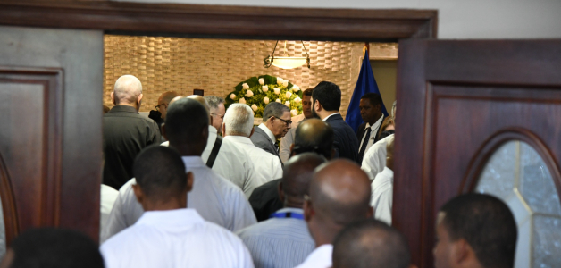 Honras fúnebres de Leopoldo Díaz, fundador de Hogar Crea.